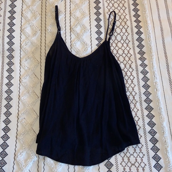 DONATING SOON Roxy tank - Picture 2 of 5